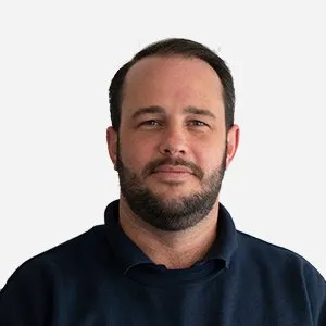 Bobby - service manger